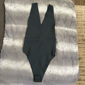 NWT - Wishlist Ribbed Bodysuit in Dark Green. Size Medium.